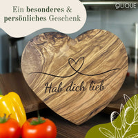 Personalisierbares Schneidebrett in Herzform aus Olivenholz – Einzigartiges Mitbringsel als Geschenk zur Hochzeit